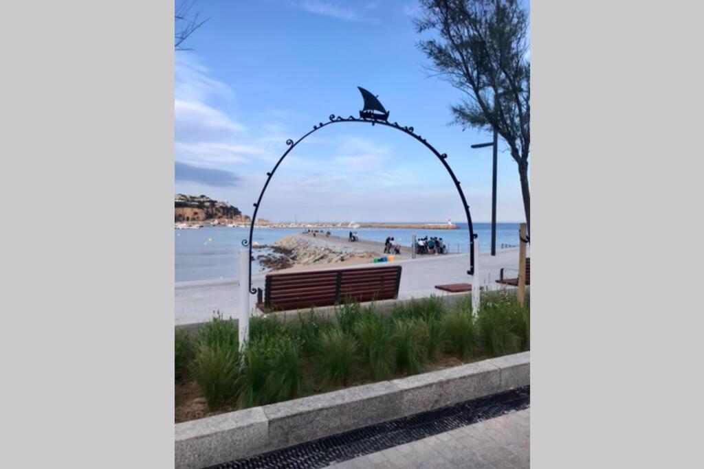 Nuevo Apartamento Moderno Elisa - A 80 Metros De La Playa Para 5 Personas Sant Feliu de Guíxols Luaran gambar