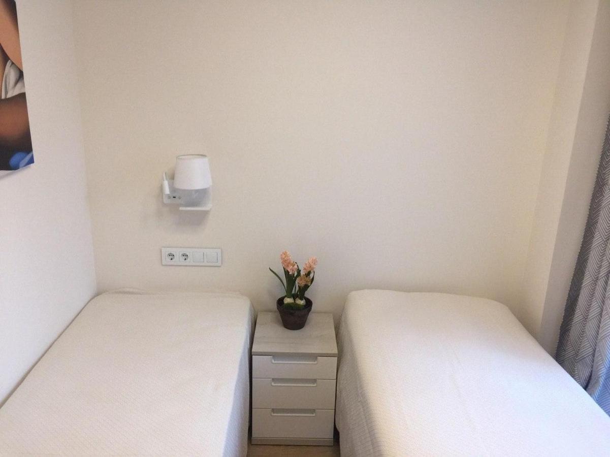 Nuevo Apartamento Moderno Elisa - A 80 Metros De La Playa Para 5 Personas Sant Feliu de Guíxols Luaran gambar