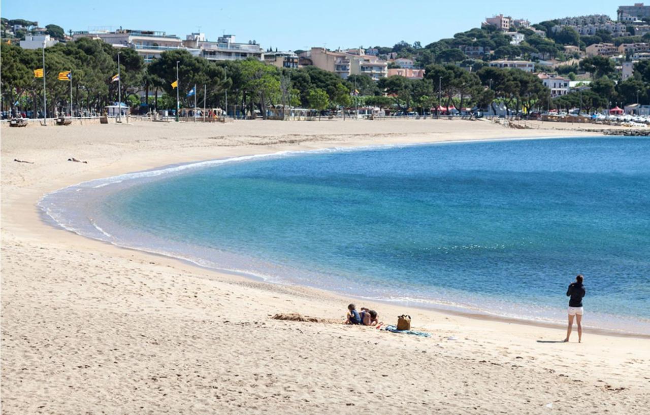 Nuevo Apartamento Moderno Elisa - A 80 Metros De La Playa Para 5 Personas Sant Feliu de Guíxols Luaran gambar